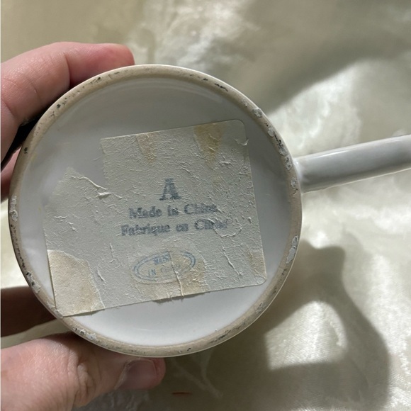 Vintage Charming Sheep and Rabbit Mug - Orange and White - Picture 4 of 7